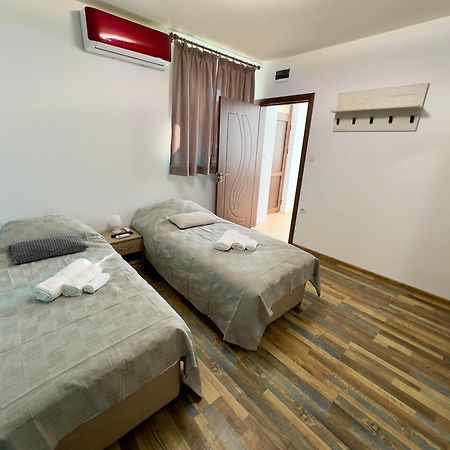 Hotel Navial Gabrovo Exteriér fotografie